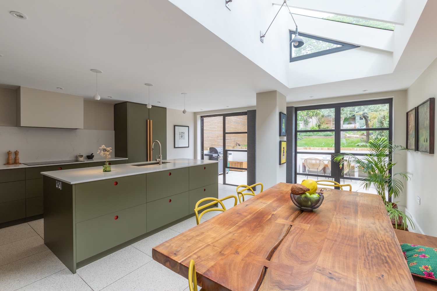 3 MOS- Hillfieldroad-28